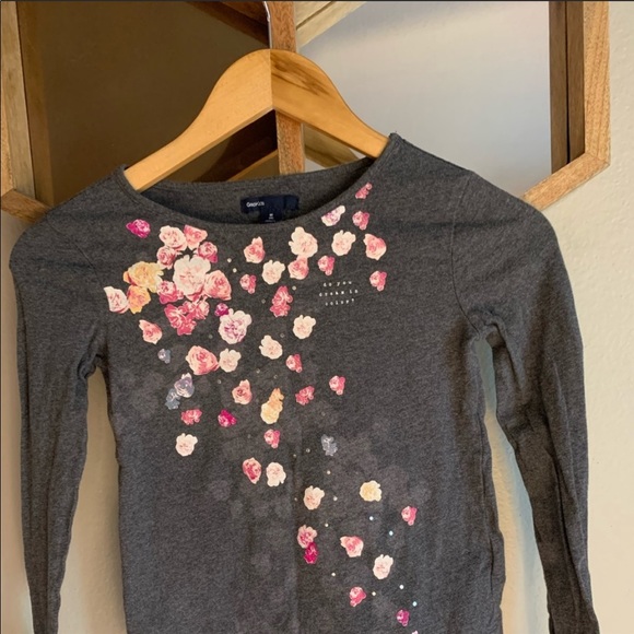 GAP Other - Gap: Girl’s Sz.8, Gray/Floral, Long-sleeve top